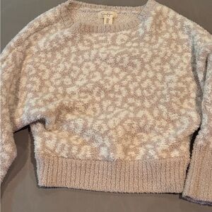 White chettah sweater